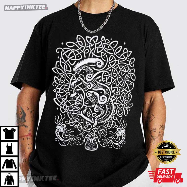 Knotwork Xenomorph Celtic Knotwork Alien T-Shirt
