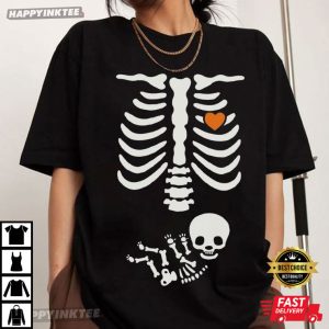 Funny Pregnancy Announcement Skeleton Halloween Maternity T-Shirt