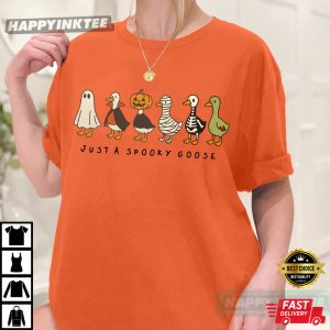 Just A Spooky Goose Funny Halloween T-Shirt