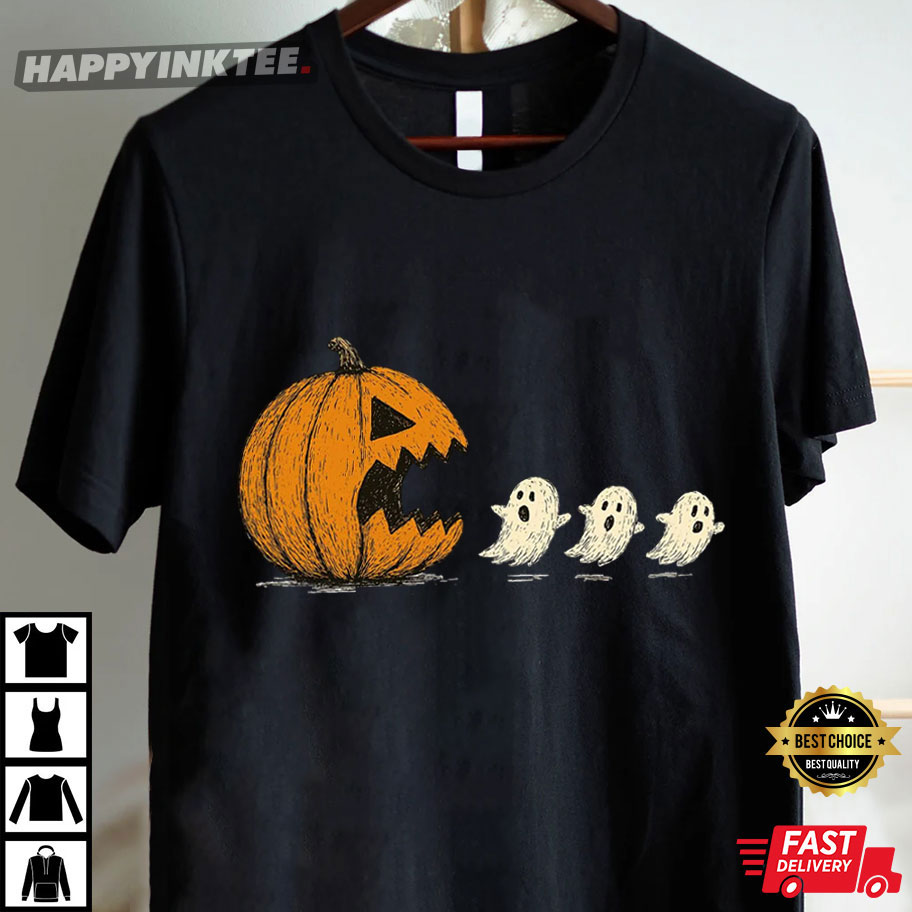 Pumpkin Chasing Ghost Funny Halloween Pac Man T-Shirt Pumpkin Chasing Ghost Funny Halloween Pac Man T-Shirt