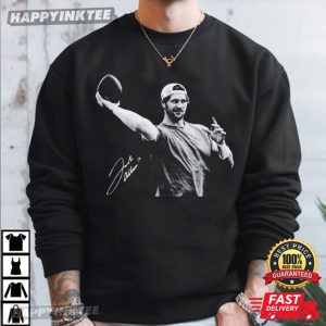 Josh Allen Vintage 90s Football Graphic T Shirt (3)