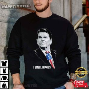 Ronald Reagan I Smell Hippies T Shirt (2)