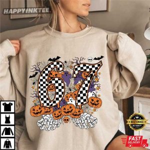 Six Seven Spooky Skeleton Hands Funny Meme Halloween T Shirt (3)