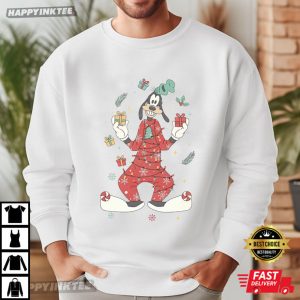 Goofy And Max Pajama Christmas Light Disney Funny A Goofy Movie Xmas T Shirt (3)