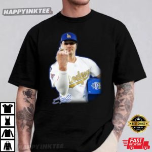 Kike Hernandez Meme Middle Finger LA Dodgers T-Shirt