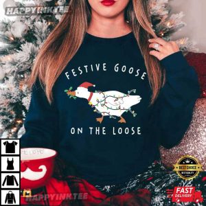 Festive Goose On The Loose Christmas Cute Xmas Duck T Shirt (3)