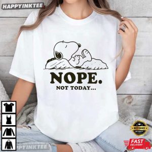 Snoopy Nope Not Today Funny Peanuts Lazy Dog Cartoon T Shirt (1)