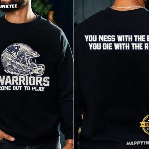 New England Patriots Helmet Warriors Come Out To Play Football T Shirt (1)