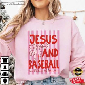 Jesus And Baseball Run The Bases Set Before You Christian T Shirt (2)