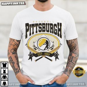 Pittsburgh Pirates Vintage Baseball Fan Gift T Shirt (2)