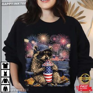 Raccoon Drinking USA 250th Anniversary 4th Of July T Shirt (1)