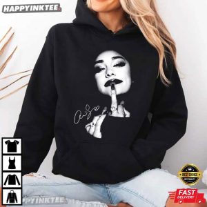 Ariana Grande Middle Fingers Music Fan Gift T Shirt (2)