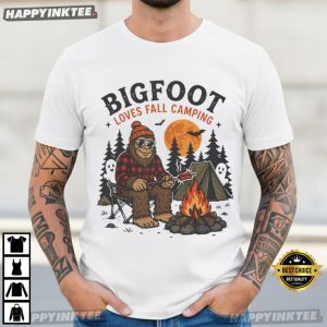 Bigfoot Loves Fall Camping Funny Halloween Sasquatch Campfire T-Shirt
