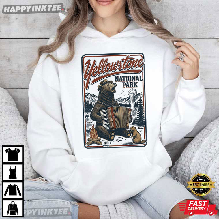 Yellowstone National Park Wildlife Lover Gift T-Shirt Yellowstone National Park Wildlife Lover Gift T-Shirt