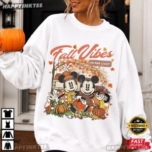 Mickey and Minnie Fall Vibes On Main Street Autumn Gift T Shirt (1)