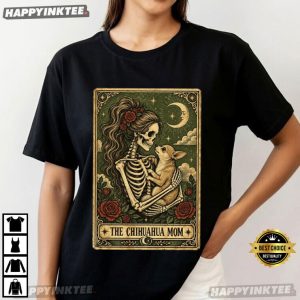 The Chihuahua Mom Tarot Card Halloween Gift T Shirt (3)