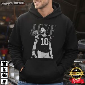 Jordan Love Green Bay Football Vintage Fan Gift T Shirt (3)