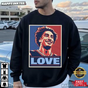 Jordan Love Green Bay Packers Football Fan Gift T Shirt (1)