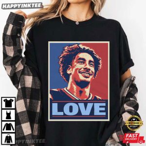 Jordan Love Green Bay Packers Football Fan Gift T Shirt (2)