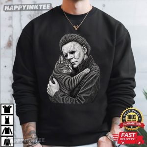 Michael Myers Holding Cat Funny Halloween Gift T Shirt (2)