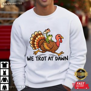 Frog Turkey Trot We Trot At Dawn Thanksgiving Running T Shirt (2)