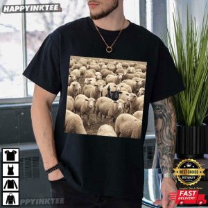 Black Sheep Flipping Off Funny Meme Animal Lover T Shirt (3)